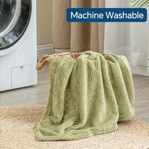 BEDELITE Travel Blanket with Bag, Jacquard Fleece Blanket 65"x40", Sage - color: Sage Green