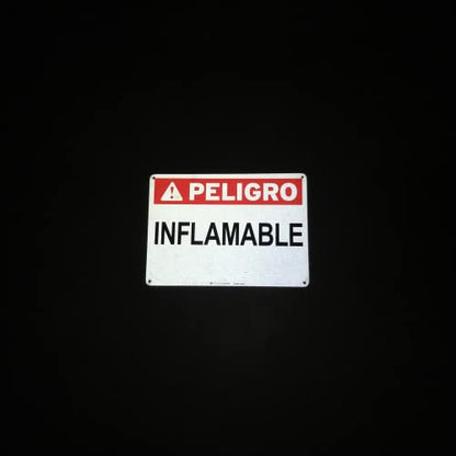 TRADESAFE Danger Flammable Sign - Peligro Inflamable Wall Sign, Quick Install Aluminum Safety Sign, Light Reflective, UV-Resistant, Waterproof, 14” X 10” Fire Danger Signs For Business - style: Peligro Inflamable