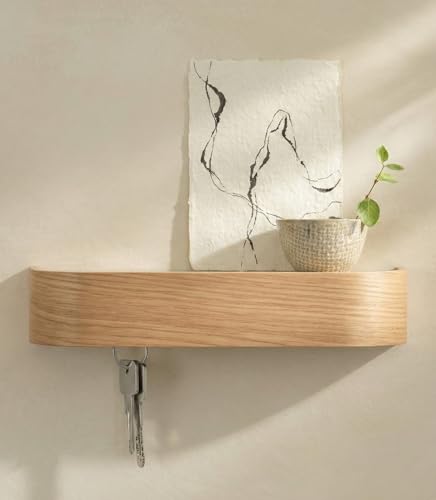 Kazai. Key Holder 'Toke' | Minimalist Key Hook Design from Berlin | Modern Key Holder Wall Mount with Wooden Shelf | Key Rack for Wall as Entryway Organizer | Oak - color: Oak, size: 10.4" (6 Hooks)