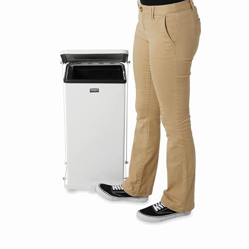 Rubbermaid Commercial Products Defenders Step-On Trash Can with Plastic Liner 6.5-Gallon White Good with Infectious Waste in Doctors Office/Hospital/Medical/Healthcare Facilities - color: White, size: 6.5G