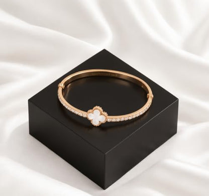 Oirlv Small Black Display Riser for Jewelry,Cute Trophy Base for Showcase - color: SM05303