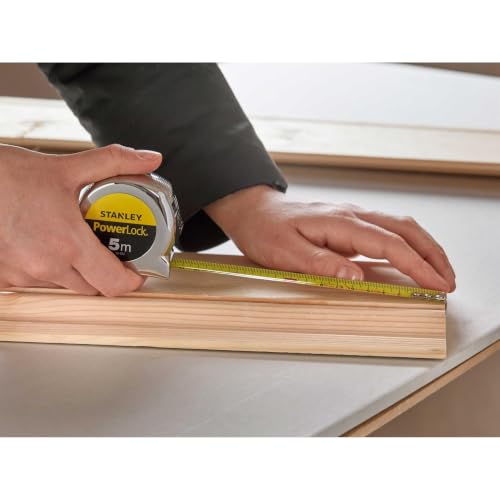 STANLEY 5m Powerlock Tape Measure, Metric, 0-33-552 - size: 5 m