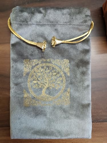Indian Consigners Soft Velvet Pouch for Tarot, Altar, Rune, Gift, Crystal, jewelry Wrap Bags for Precious, Sacred and Spiritial Items (Silver) - color: Silver