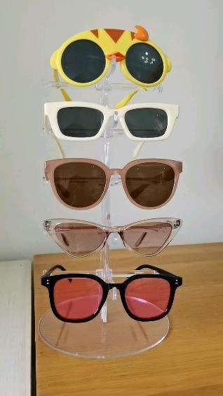 Acrylic Eyeglasses Frame Riser Display Stand Sunglasses Rack Sunglasses Rack Holder Acrylic Eyewear Display Stand Holder(5 Frames for Each Holder) - color: White