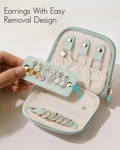 VLANDO 2-Layer Jewelry Travel Case for Necklaces,Rings,Earrings - color: Light Green