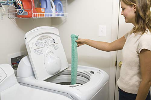 Rubbermaid Commercial Products HYGEN Flexible Microfiber Dusting Cover/Sleeve, 20 inch, Green, for Janitorial/Professional Cleaning/Dusting/Wiping of Hard to Reach Surfaces