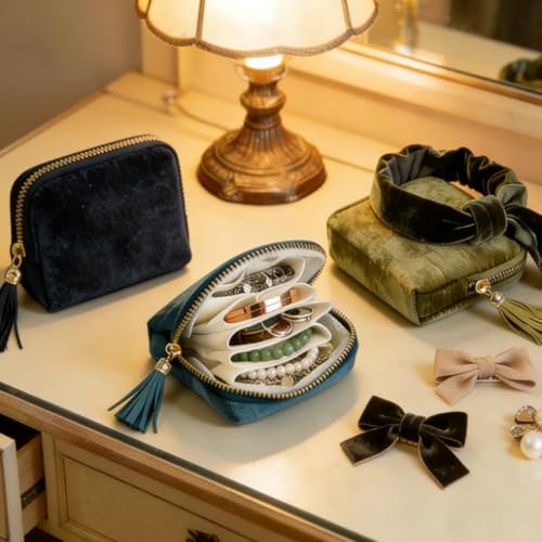 Travel Jewelry Case Organizer for Women - color: Light blue