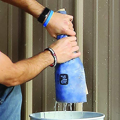 PIG Water Absorbing Kit - Absorbs Up to 16 Gallons per kit - Blue and Gray - PM50501 - size: 16-Gallon Absorbency