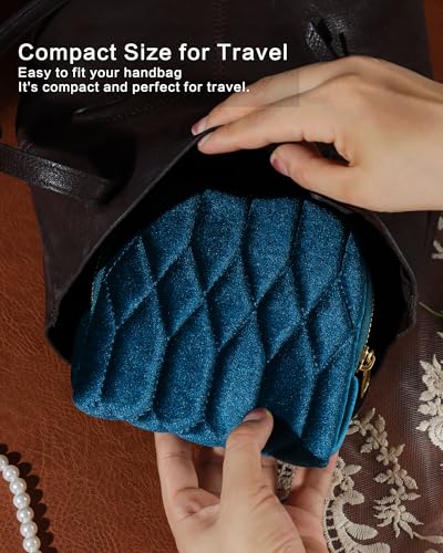 Small Travel Jewelry Case, Velvet Pouch with Zipper Caramel - color: Caramel
